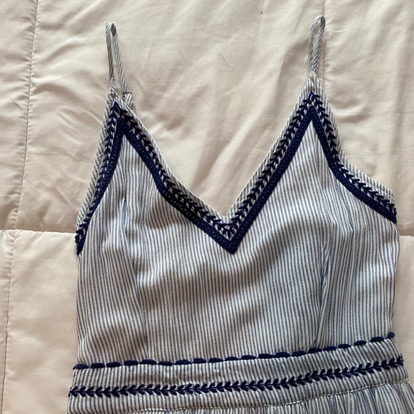 Blue and white maxi dress with adjustable straps - Picture 2 of 4